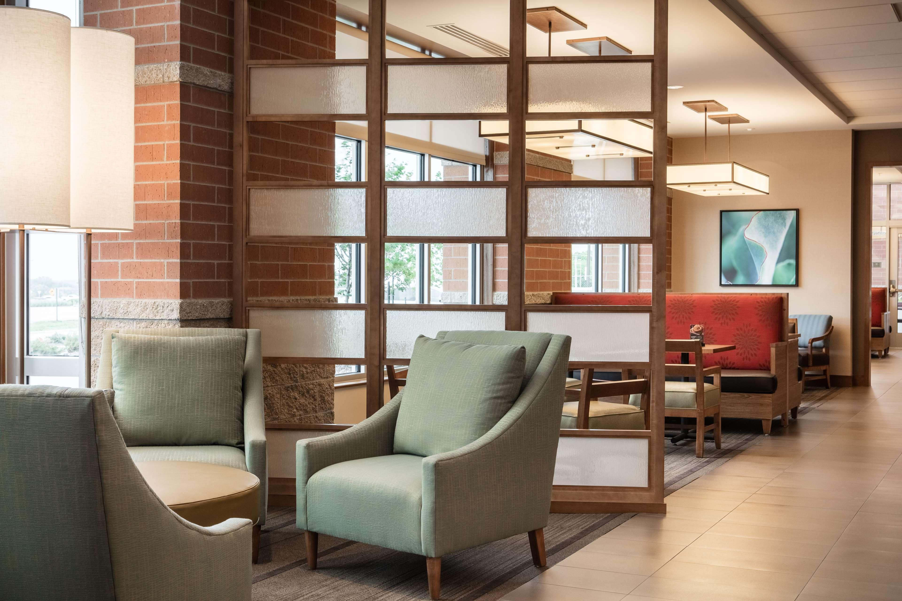 Hyatt Place Kansas City Lenexa City Center Exterior foto